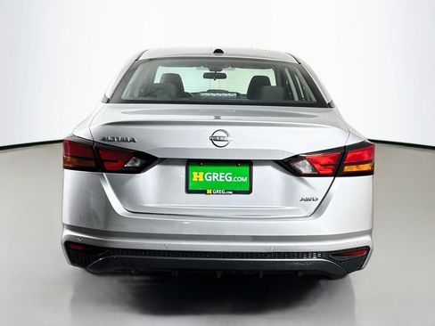 Used 2026 Nissan Altima 2.5 SV AWD/4WD image 8