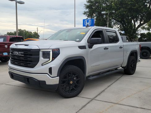 Used 2022 GMC Sierra 1500 Pro w/ Convenience Package AWD/4WD image 1