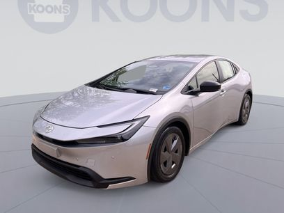 Used 2023 Toyota Prius LE