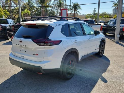 New 2026 Nissan Rogue SV image 7