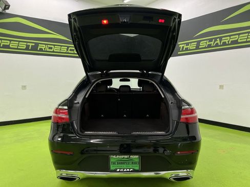 Used 2017 Mercedes-Benz GLC 300 4MATIC Coupe w/ Premium 2 Package image 9