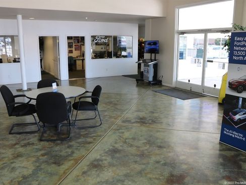 Certified 2021 Ford Explorer XLT w/ Equipment Group 202A image 39