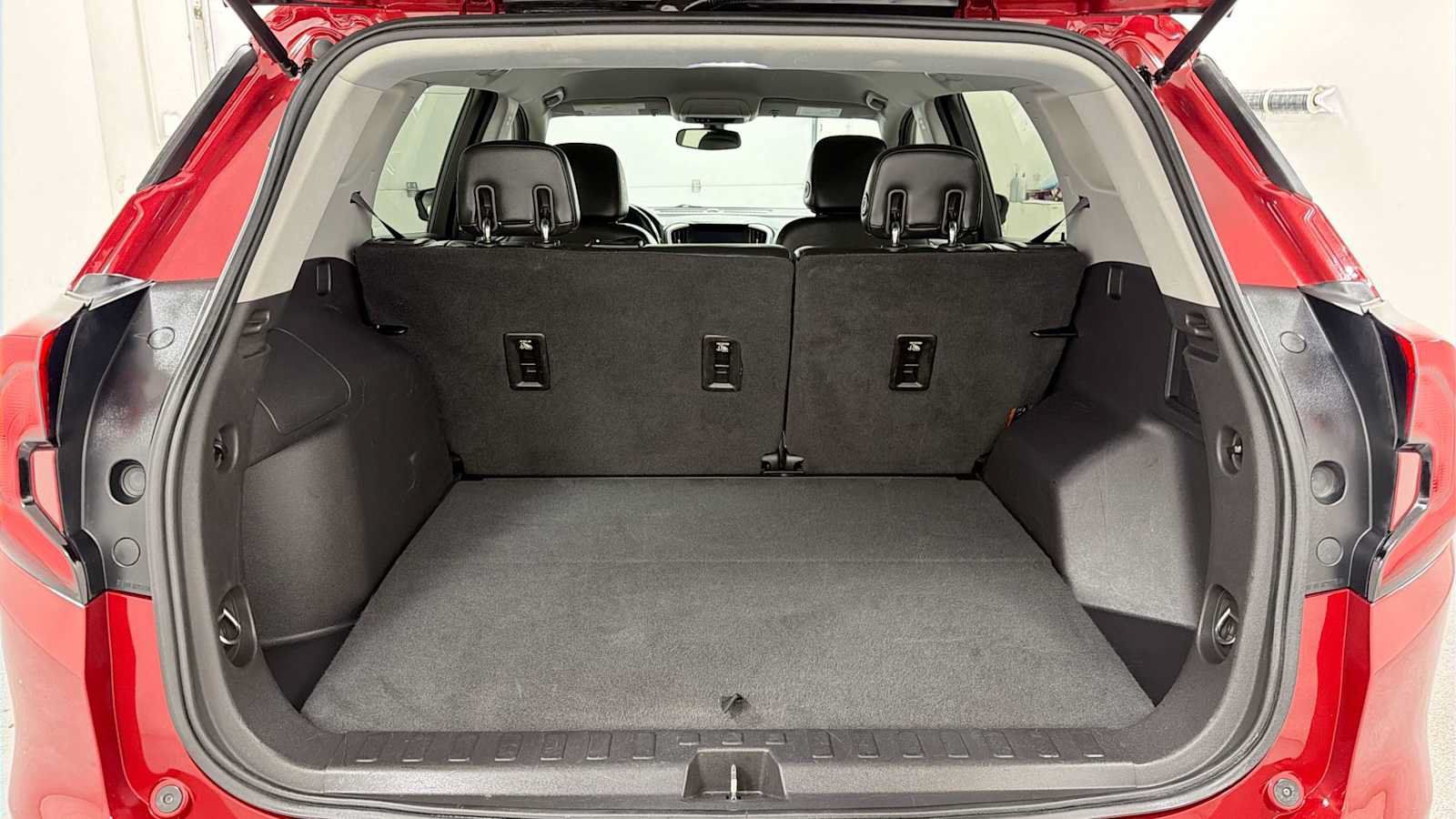 Used 2019 GMC Terrain SLT FWD image 27