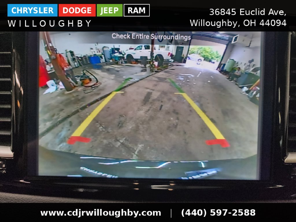 Used 2026 Chrysler Pacifica Select FWD image 20