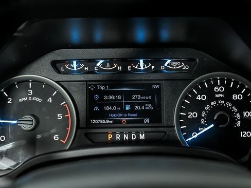 Used 2019 Ford F150 XLT w/ Equipment Group 302A Luxury AWD/4WD image 19