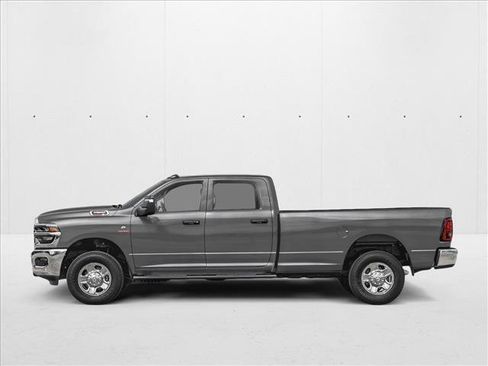 New 2026 RAM 3500 Big Horn AWD/4WD image 3