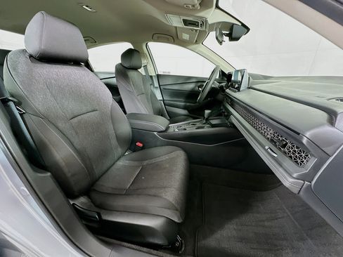 Used 2025 Honda Accord LX image 28