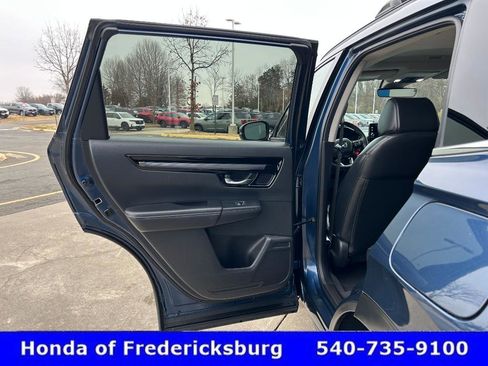 Certified 2024 Honda CR-V EX-L image 17