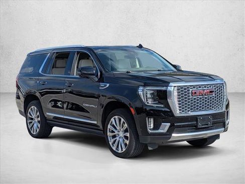 Used 2023 GMC Yukon Denali image 3