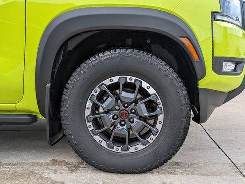 New 2026 Nissan Frontier Pro-X w/ Pro-X Convenience Package RWD image 12