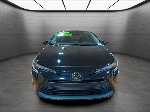 Used 2024 Toyota Corolla LE image 8