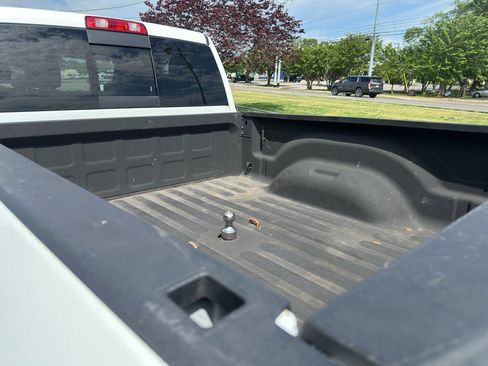 Used 2022 RAM 2500 Big Horn w/ Level C Equiment Group image 14