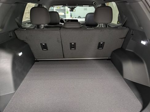 New 2027 Chevrolet Equinox LT FWD image 13