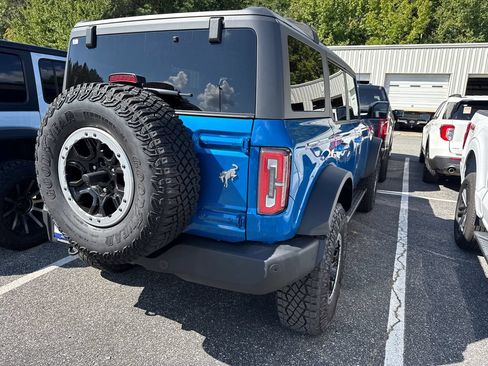 Used 2024 Ford Bronco Outer Banks w/ Sasquatch Package AWD/4WD image 8