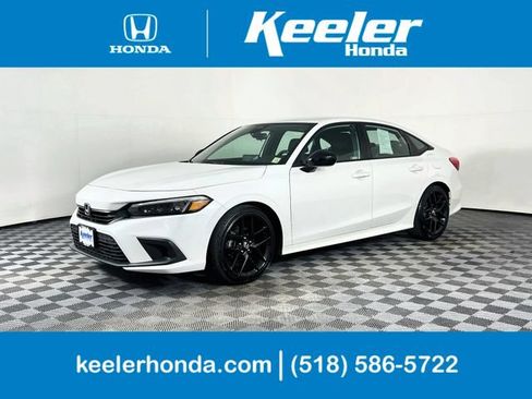Used 2022 Honda Civic Sport image 1
