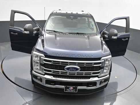 Used 2025 Ford F450 XLT w/ 360-Degree Camera Package image 28