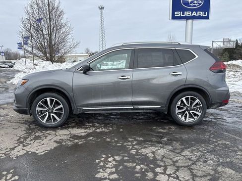 Used 2018 Nissan Rogue SL w/ Premium Package image 7