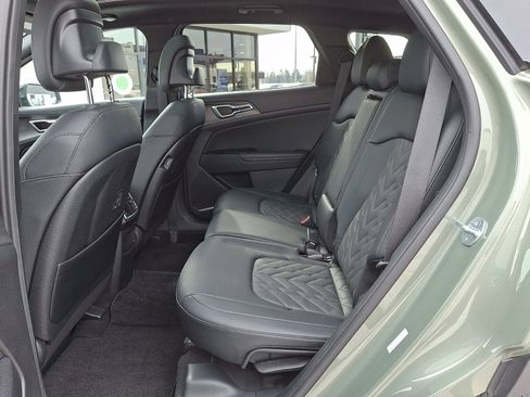 Used 2023 Kia Sportage X-Line w/ X-Line Premium Package image 11