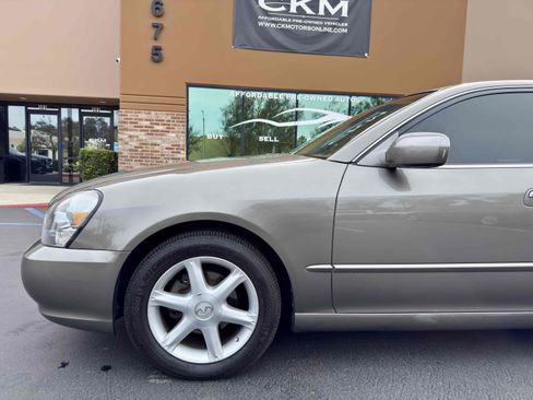 Used 2004 INFINITI Q45 Luxury w/ Journey Pkg image 19