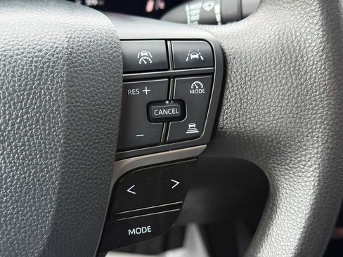 Used 2025 Toyota Camry LE image 21