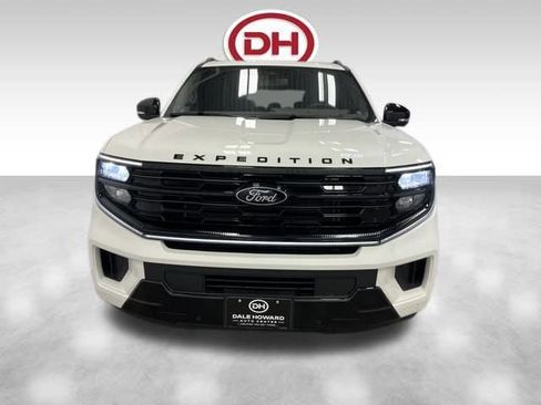 New 2025 Ford Expedition Max Platinum w/ Stealth Performance Package image 6