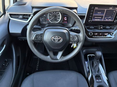 Certified 2020 Toyota Corolla LE image 13