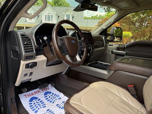 Used 2019 Ford F350 Limited w/ FX4 Off-Road Package AWD/4WD image 47