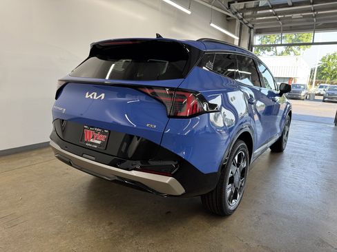 New 2026 Kia Sportage SX image 3