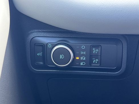 New 2026 Ford Explorer Platinum w/ LUX Leather Package image 16