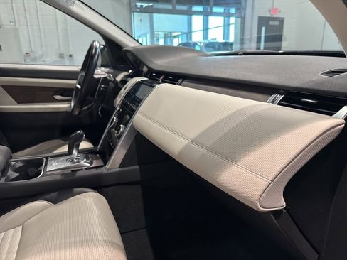 Used 2022 Land Rover Discovery Sport S R-Dynamic image 37