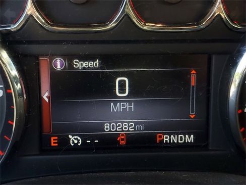 Used 2016 GMC Yukon XL SLT image 13
