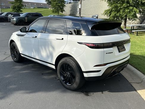 Used 2026 Land Rover Range Rover Evoque S AWD/4WD image 5
