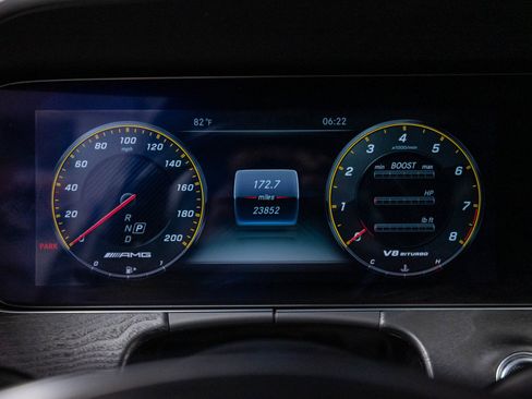 Used 2018 Mercedes-Benz E 63 AMG S image 9