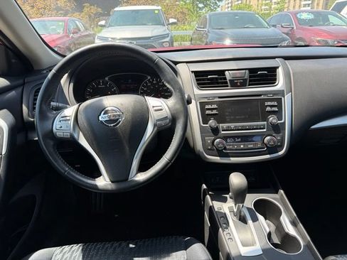 Used 2017 Nissan Altima 2.5 SV FWD image 22