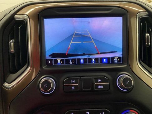 Used 2022 Chevrolet Silverado 2500 High Country w/ Safety Package II image 10