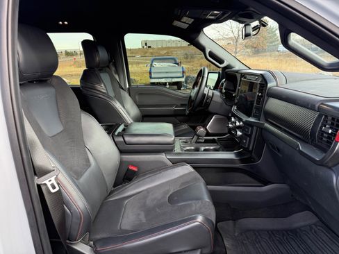 Used 2025 Ford F150 Raptor image 11