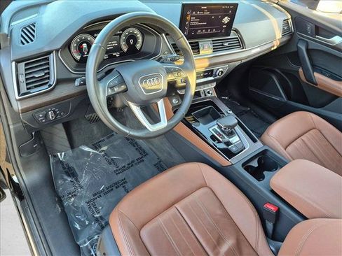 Certified 2023 Audi Q5 2.0T Premium Plus w/ Premium Plus Package AWD/4WD image 9