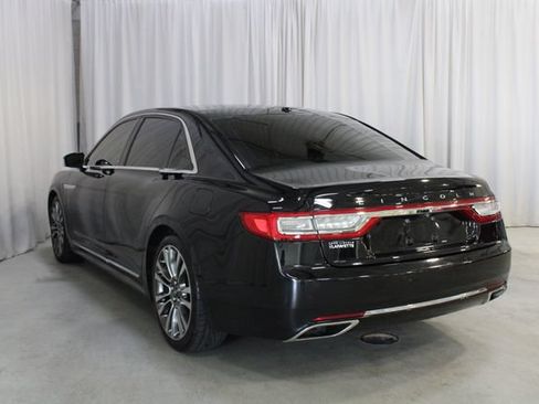 Used 2017 Lincoln Continental Select w/ Climate Package AWD/4WD image 23