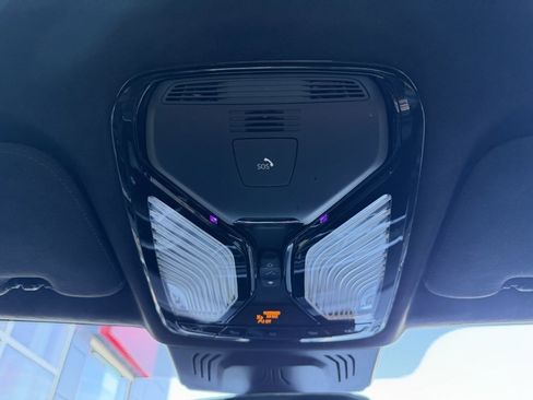 Used 2019 BMW X7 xDrive50i w/ M Sport Package image 30