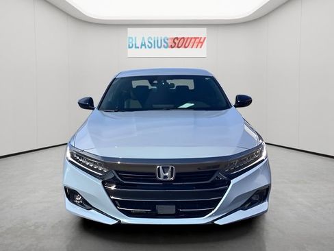 Used 2022 Honda Accord Sport image 8