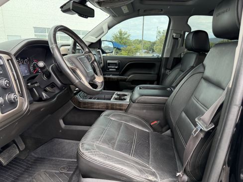 Used 2015 GMC Sierra 1500 Denali w/ Driver Alert Package AWD/4WD image 11