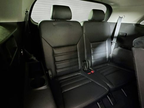 Used 2019 Kia Sorento EX image 32