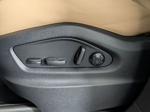 New 2026 Porsche Cayenne Coupe image 29