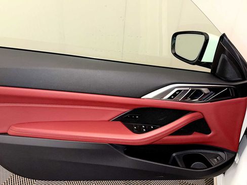 Certified 2023 BMW 430i xDrive Convertible w/ Convenience Package image 11