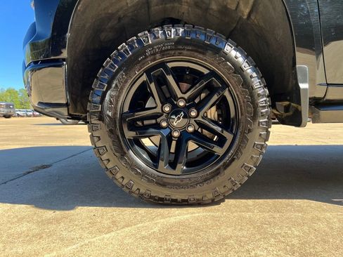 Used 2022 Chevrolet Silverado 1500 LT Trail Boss image 20