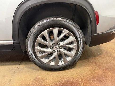 Used 2026 Buick Enclave Preferred AWD/4WD image 92