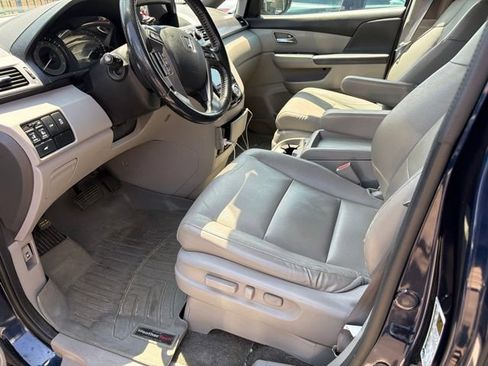 Used 2017 Honda Odyssey EX-L image 25