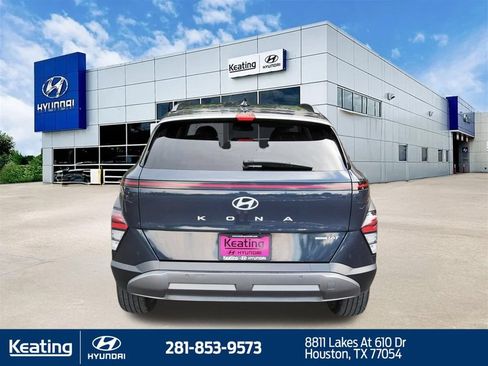Used 2025 Hyundai Kona Limited AWD/4WD image 6