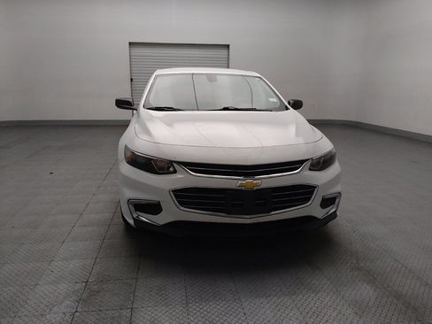 Used 2017 Chevrolet Malibu LS w/ LPO, Convenience Package 1 FWD image 14