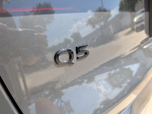 Certified 2025 Audi Q5 Premium Plus w/ Premium Plus AWD/4WD image 39
